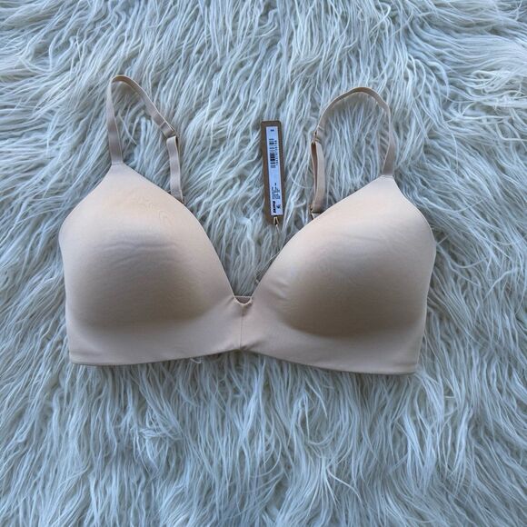 Skims Wireless Form T-shirt Bra Sand Size 34D - Picture 2 of 8